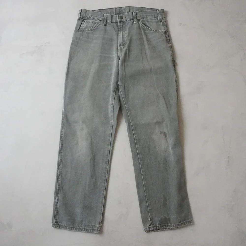 Dickies size 32x32